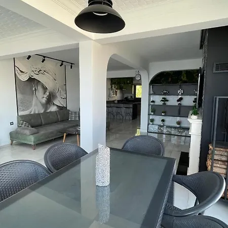 Holiday home Casa Bonita Ozel Tasarim Luks *